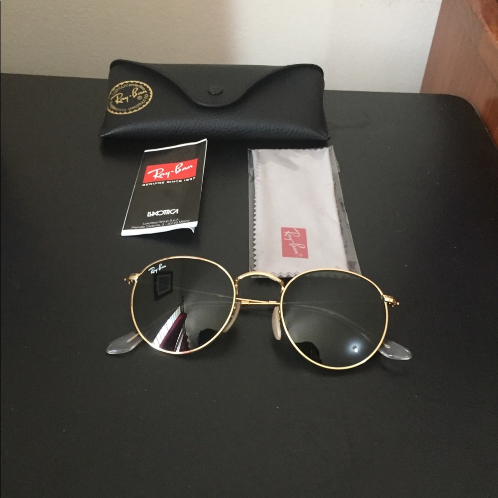 Ray Ban unisex glasses